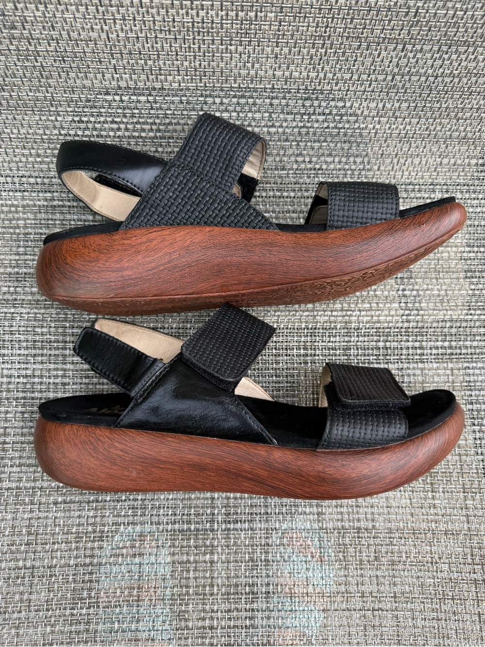 Alegria Bailee Rocker Sandals Woven Noir Black Leather Wood Grain Comfort EU 41 - Picture 6 of 12